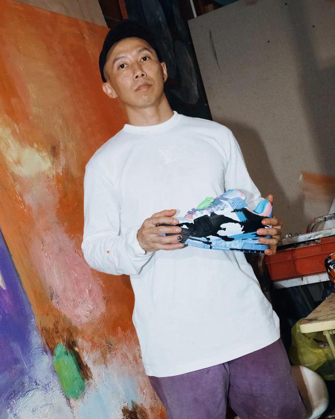 潮流〡路易威登发布“白色画布：LV Trainer运动鞋艺术合作系列”新作星空中国体育网站(图3)